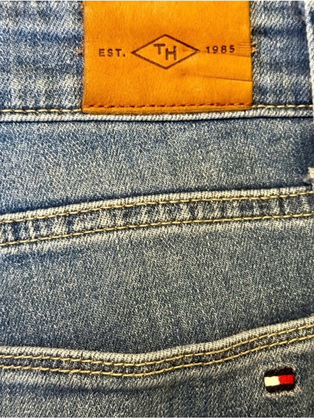 Tommy Hilfiger Tribeca Skinny Jeans with Rolled Cuffs - Picture 4 of 7